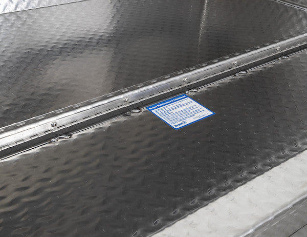 Load image into Gallery viewer, 24x24x36 Inch Diamond Tread Aluminum Underbody Truck Box
