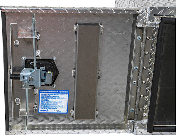 Load image into Gallery viewer, 18x18x36 Inch Diamond Tread Aluminum Underbody Truck Box - Double Barn Door, 3-Point Compression Latch