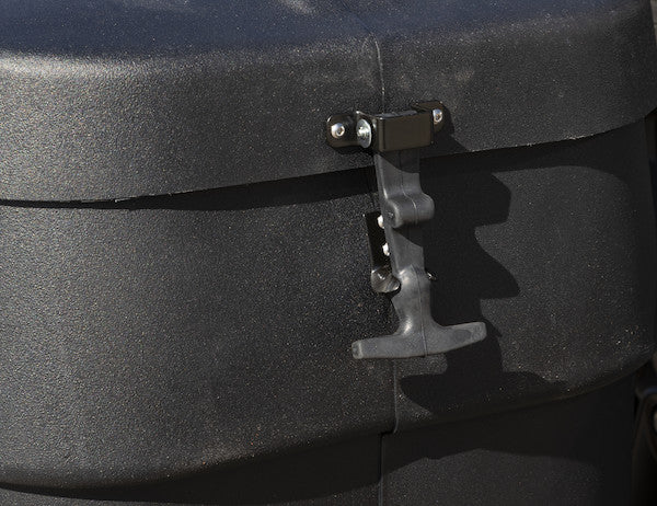 Load image into Gallery viewer, SALTDOGG® TGSUV1B 4.4 CUBIC FOOT TAILGATE SPREADER