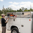 Load image into Gallery viewer, DIAMOND TREAD ALUMINUM TOPSIDER TRUCK TOOL BOX SERIES
