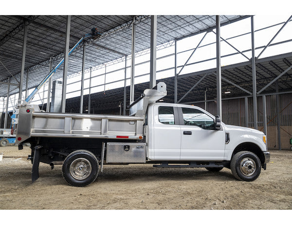 Load image into Gallery viewer, 18x18x36 Inch Diamond Tread Aluminum Underbody Truck Box
