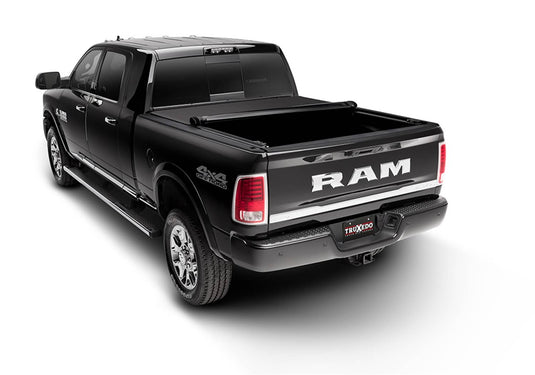 TruXedo Pro X15 Soft Roll-Up Tonneau Cover, 5'7