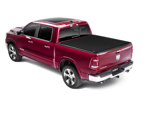TruXedo Sentry CT Hard Roll-Up Tonneau Cover, Matte Black, 6'4