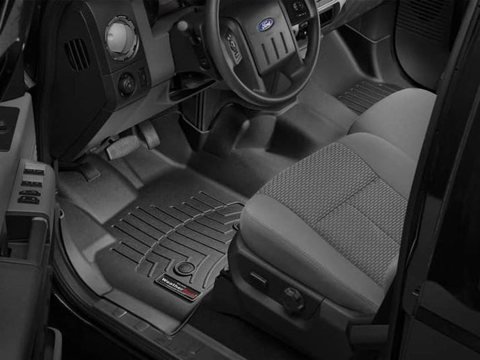 Ford F-250 Super Duty Black Front Over the Hump Floor Mat for 2012 to 2016